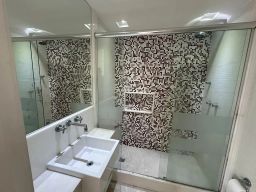 https://img.olx.com.br/thumbs256x256/85/850553511098200.jpg