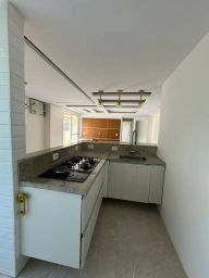 https://img.olx.com.br/thumbs256x256/85/850559036835222.jpg