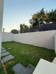https://img.olx.com.br/thumbs256x256/85/852534407551063.jpg