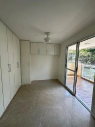 https://img.olx.com.br/thumbs256x256/85/852538150548383.jpg