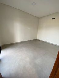 https://img.olx.com.br/thumbs256x256/85/852557522383525.jpg
