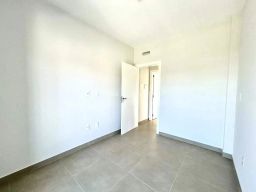 https://img.olx.com.br/thumbs256x256/85/852578636677376.jpg