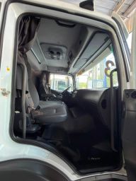 https://img.olx.com.br/thumbs256x256/85/852612170745154.jpg