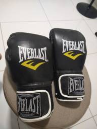 Título do anúncio: Luva de boxe e muay thai Everlast