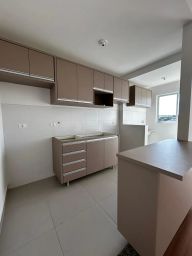 https://img.olx.com.br/thumbs256x256/85/853535764322823.jpg