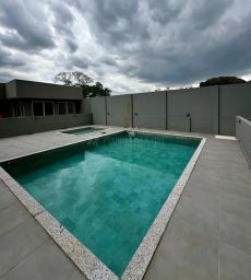 https://img.olx.com.br/thumbs256x256/85/853560044218263.jpg