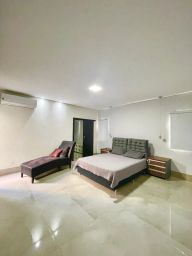 https://img.olx.com.br/thumbs256x256/85/853597753629170.jpg