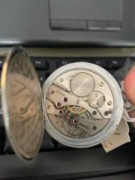 Título do anúncio: Relógio antigo funcionando Certina 
