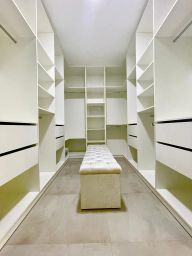 https://img.olx.com.br/thumbs256x256/85/856532396861140.jpg