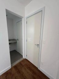 https://img.olx.com.br/thumbs256x256/85/857547643835290.jpg