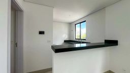 https://img.olx.com.br/thumbs256x256/85/857557644677995.jpg