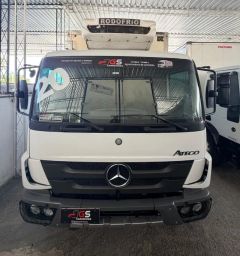 https://img.olx.com.br/thumbs256x256/85/857604175495145.jpg