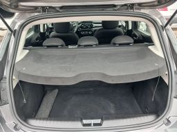 https://img.olx.com.br/thumbs256x256/85/857673063396568.jpg
