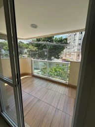https://img.olx.com.br/thumbs256x256/85/858546393699702.jpg