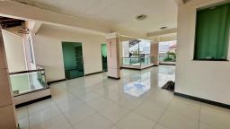 https://img.olx.com.br/thumbs256x256/85/858588164633920.jpg