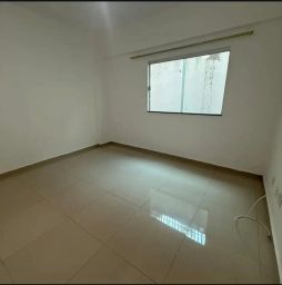 https://img.olx.com.br/thumbs256x256/85/858659050606409.jpg