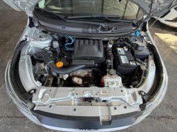 https://img.olx.com.br/thumbs256x256/85/858669664471569.jpg
