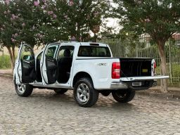 https://img.olx.com.br/thumbs256x256/85/859524028084532.jpg