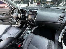 https://img.olx.com.br/thumbs256x256/85/859641201209938.jpg