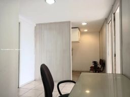 https://img.olx.com.br/thumbs256x256/86/860585621256343.jpg