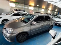 https://img.olx.com.br/thumbs256x256/86/861601432394018.jpg