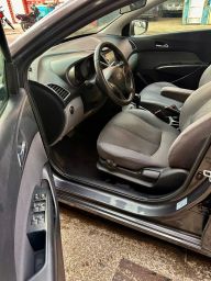 https://img.olx.com.br/thumbs256x256/86/861610299664192.jpg