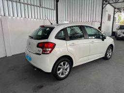 https://img.olx.com.br/thumbs256x256/86/861647541306961.jpg
