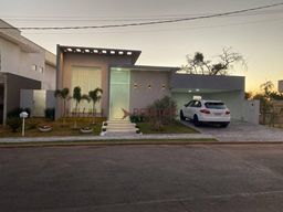Título do anúncio: Casa à venda, 360 m² por R$ 1.950.000,00 - Condomínio do Lago - Goiânia/GO