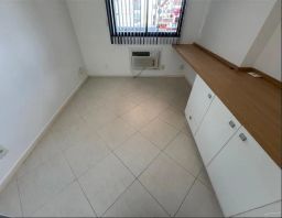 https://img.olx.com.br/thumbs256x256/86/862596401119528.jpg