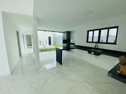 https://img.olx.com.br/thumbs256x256/86/863543049351327.jpg