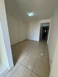 https://img.olx.com.br/thumbs256x256/86/863547642014885.jpg