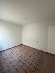 https://img.olx.com.br/thumbs256x256/86/864525646752733.jpg