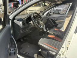 https://img.olx.com.br/thumbs256x256/86/864650900251880.jpg