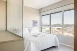 https://img.olx.com.br/thumbs256x256/86/865556755006361.jpg