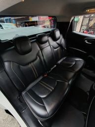 https://img.olx.com.br/thumbs256x256/86/865643797402903.jpg