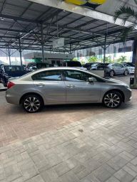 https://img.olx.com.br/thumbs256x256/86/865664324870884.jpg