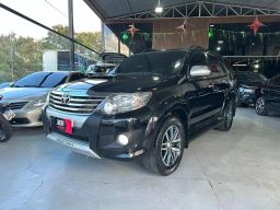 https://img.olx.com.br/thumbs256x256/86/865685421851097.jpg