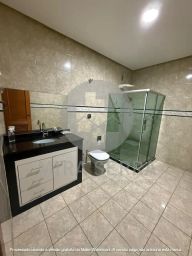 https://img.olx.com.br/thumbs256x256/86/865697294221972.jpg