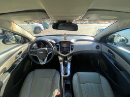 https://img.olx.com.br/thumbs256x256/86/866547408603904.jpg