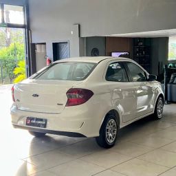 https://img.olx.com.br/thumbs256x256/86/866558888767962.jpg
