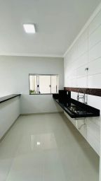 https://img.olx.com.br/thumbs256x256/86/866577871495467.jpg