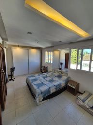 https://img.olx.com.br/thumbs256x256/86/867556645735091.jpg