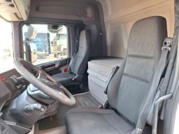 https://img.olx.com.br/thumbs256x256/86/868557382398921.jpg