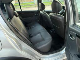 https://img.olx.com.br/thumbs256x256/86/868660182168025.jpg