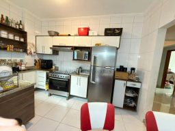 https://img.olx.com.br/thumbs256x256/86/868676323013548.jpg