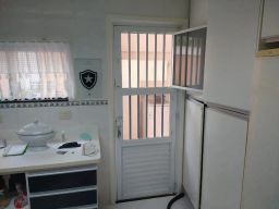 https://img.olx.com.br/thumbs256x256/86/869570649905541.jpg