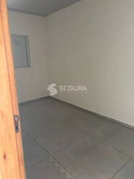 https://img.olx.com.br/thumbs256x256/86/869578760676965.jpg