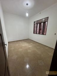 https://img.olx.com.br/thumbs256x256/86/869597880205997.jpg