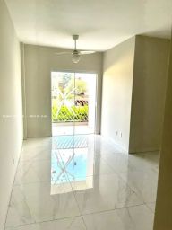 https://img.olx.com.br/thumbs256x256/87/870544151611263.jpg