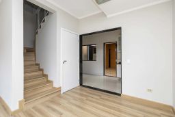 https://img.olx.com.br/thumbs256x256/87/871533406168667.jpg